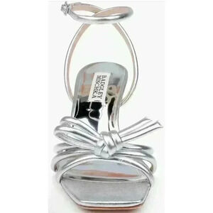 Badgley Mischka Collection Loyalty Ankle‎ Strap Sandal in Silver Size 11